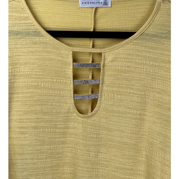 Retrology Women Plus Size 2X Jeweled Boat U Neck Detail Short Flouncy Sleeve Top - Picture 2 of 9